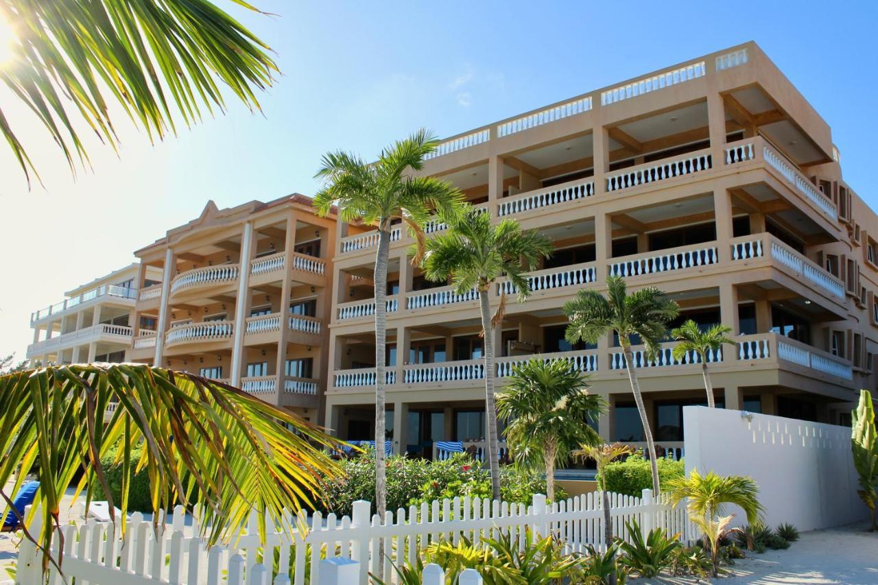 Hol Chan Reef Resort & Villas Сан Педро Екстериор снимка